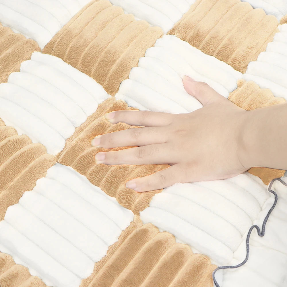 Dog Bed Mat Warm Pet Cat Scratchable Blanket Anti-slip Washable