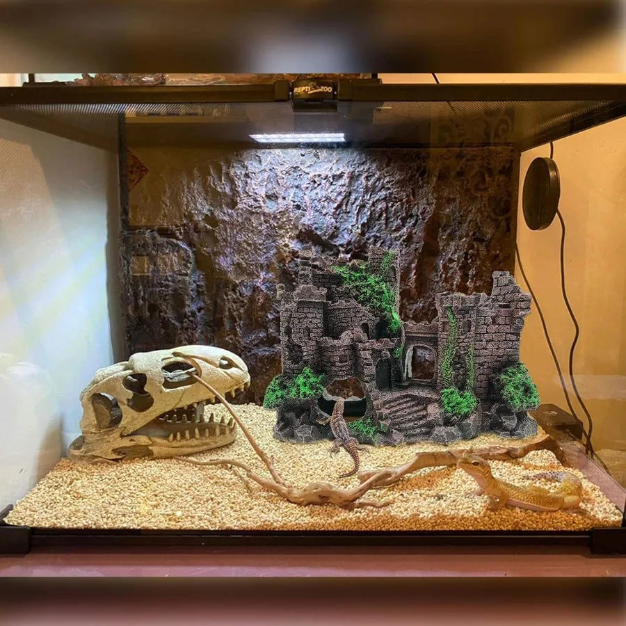 Reptile Resin Castle Decoration For Bearded Dragon Habitat Crested Gecko Vine