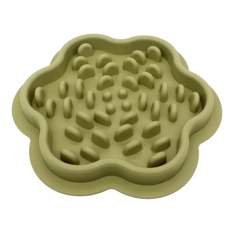 Silicone Pet Licking Pad for Cats and Dogs Non Slip Slow Feed Placemat Bowl