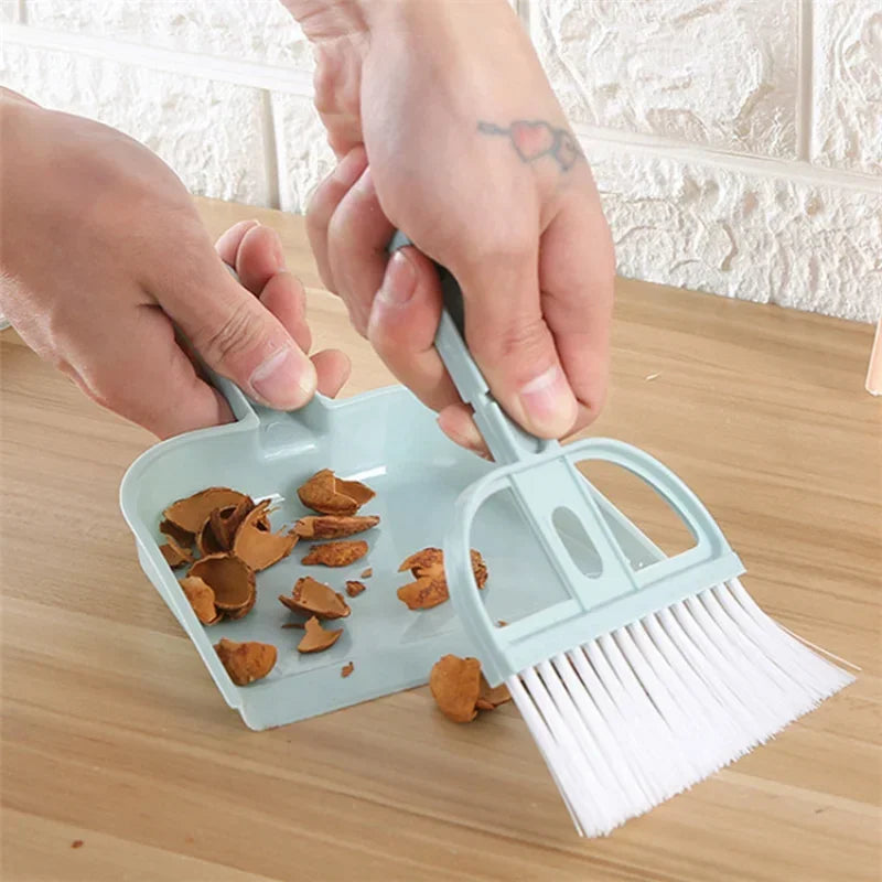 Hamster Dustpan Small Broom Set Pet Cleaning Tools Rabbit Pooper Scooper Guinea Pig Cat Toilet Accessories