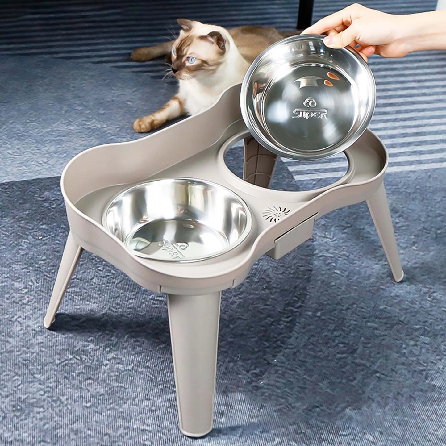 Raised Stand Elevated Dog Feeder Non-Slip No Spill Design